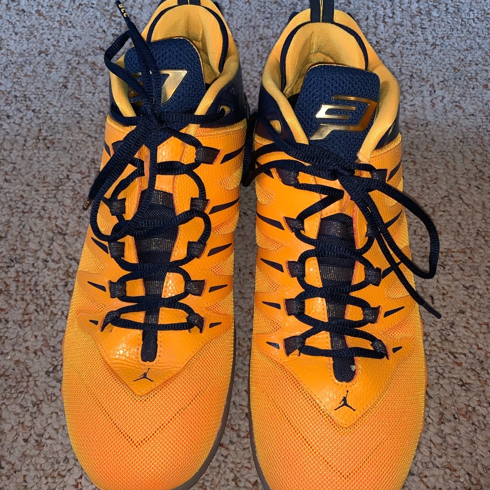 Jordan CP3 IX Yellow Dragon